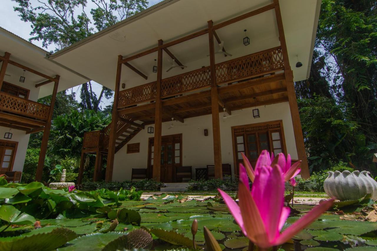 Lanna Ban Hotel Puerto Viejo de Talamanca Buitenkant foto