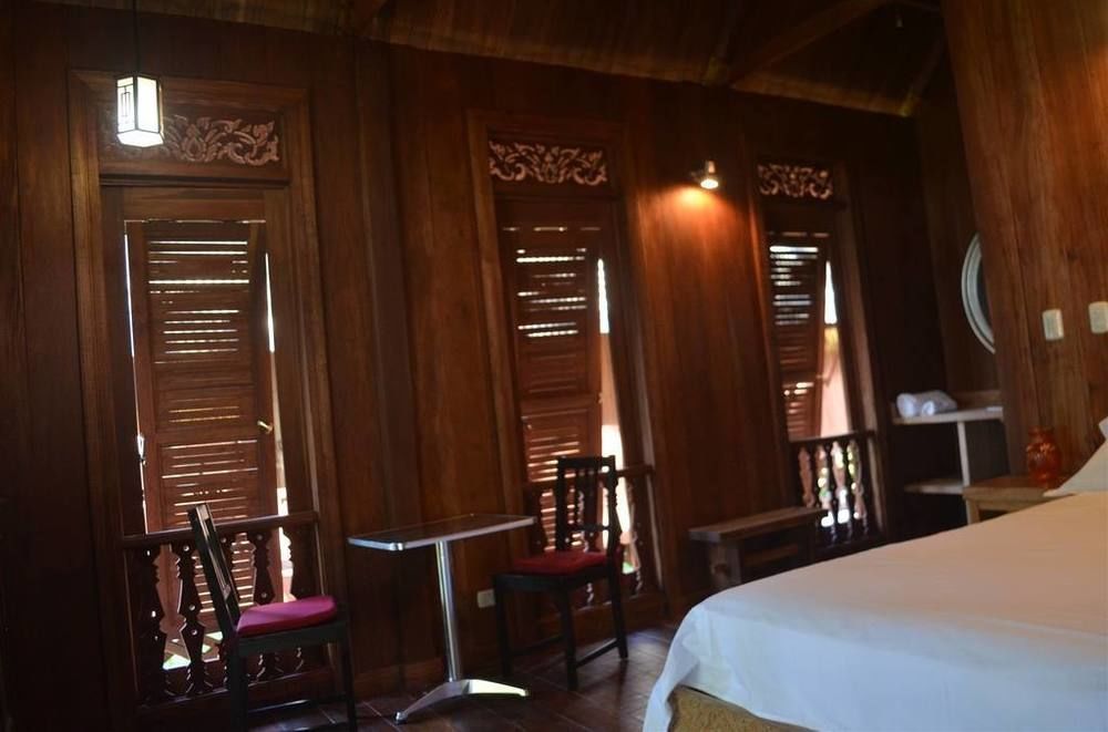 Lanna Ban Hotel Puerto Viejo de Talamanca Buitenkant foto