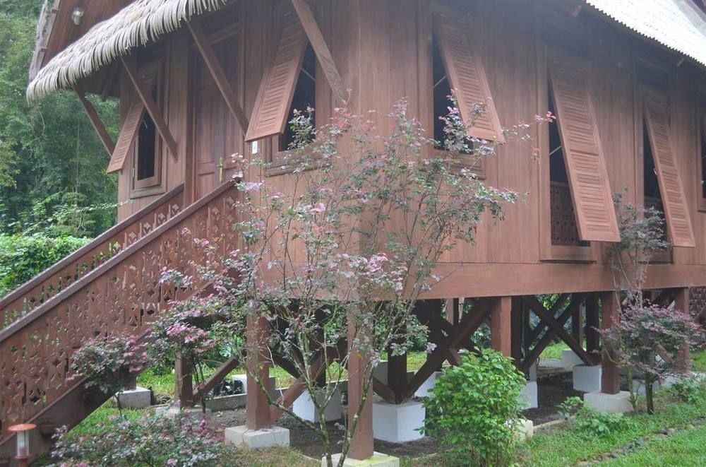 Lanna Ban Hotel Puerto Viejo de Talamanca Buitenkant foto