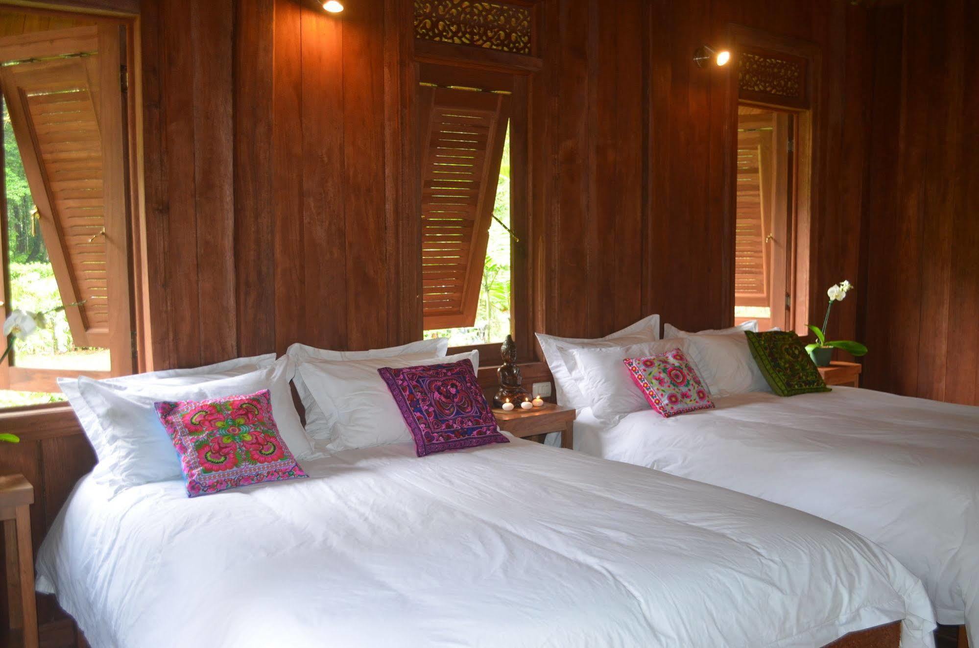 Lanna Ban Hotel Puerto Viejo de Talamanca Buitenkant foto